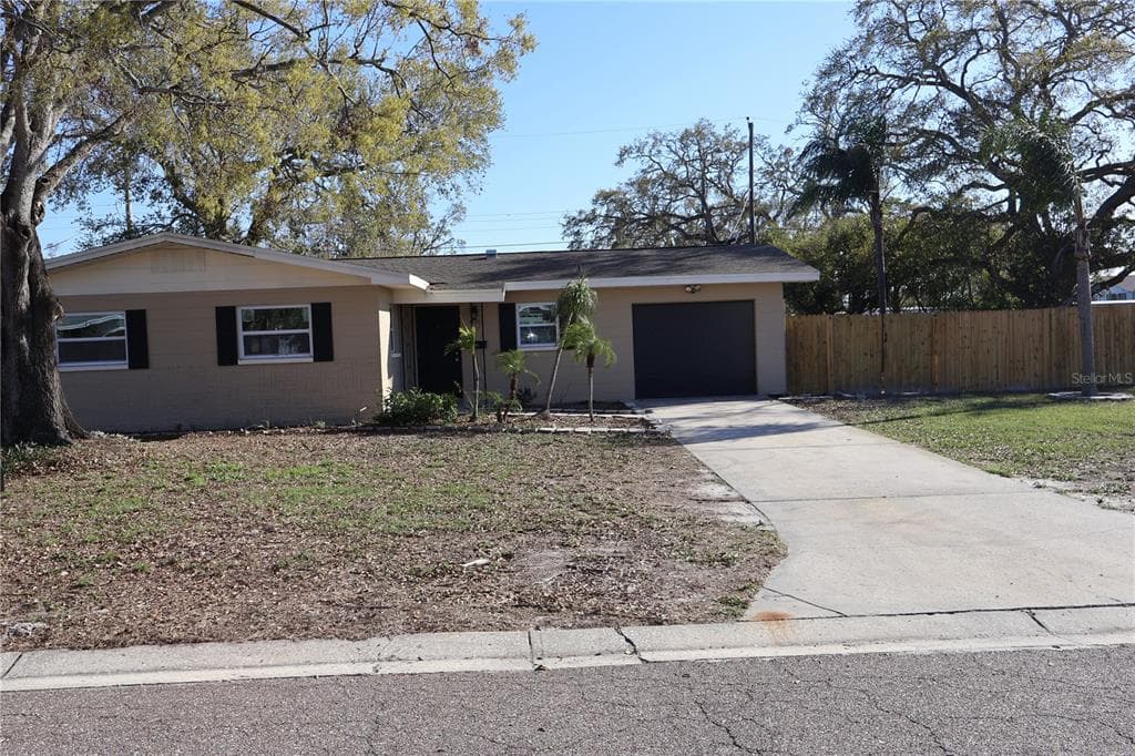 4720 W ALLINE AVENUE TAMPA, FL 33611