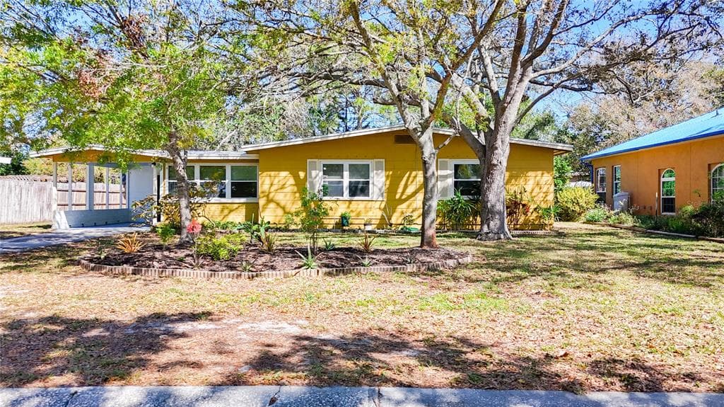 7211 10TH AVENUE N ST PETERSBURG, FL 33710