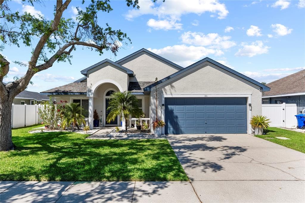 381 TAVERNIER CIRCLE OLDSMAR, FL 34677