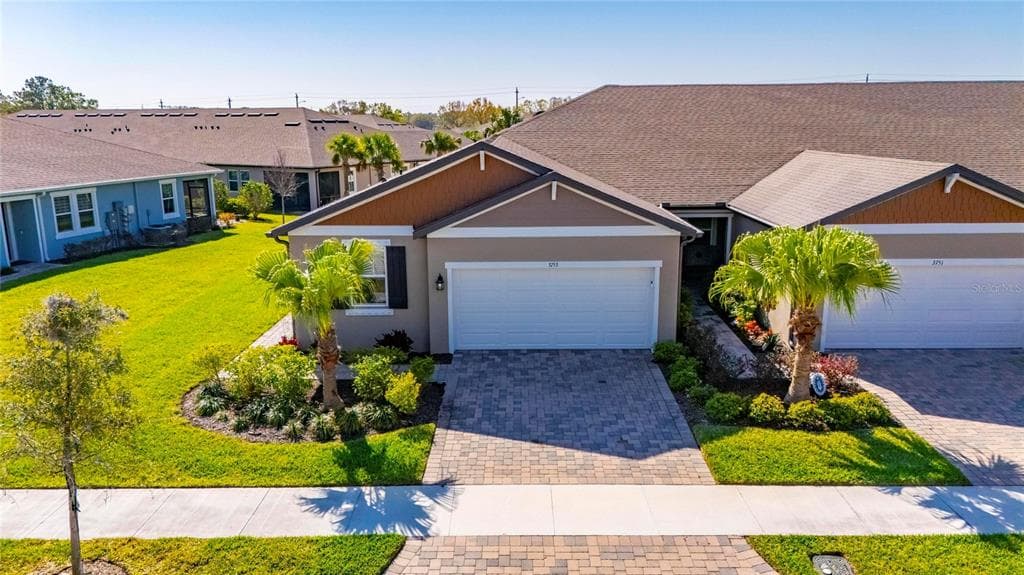 3753 MAXWELL PARK DRIVE SUN CITY CENTER, FL 33573