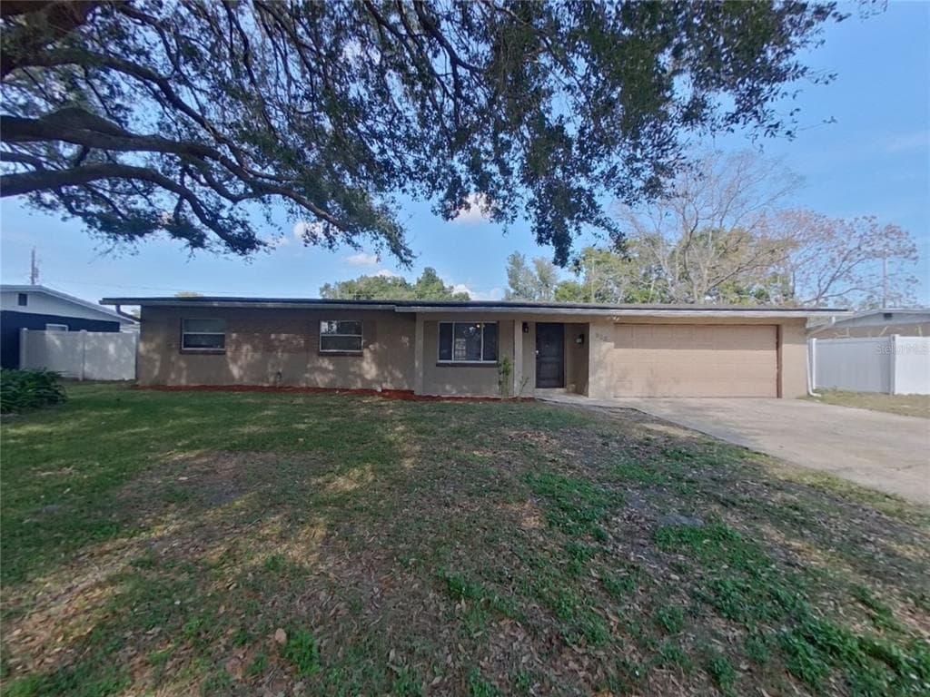 923 MALONE DRIVE ORLANDO, FL 32810