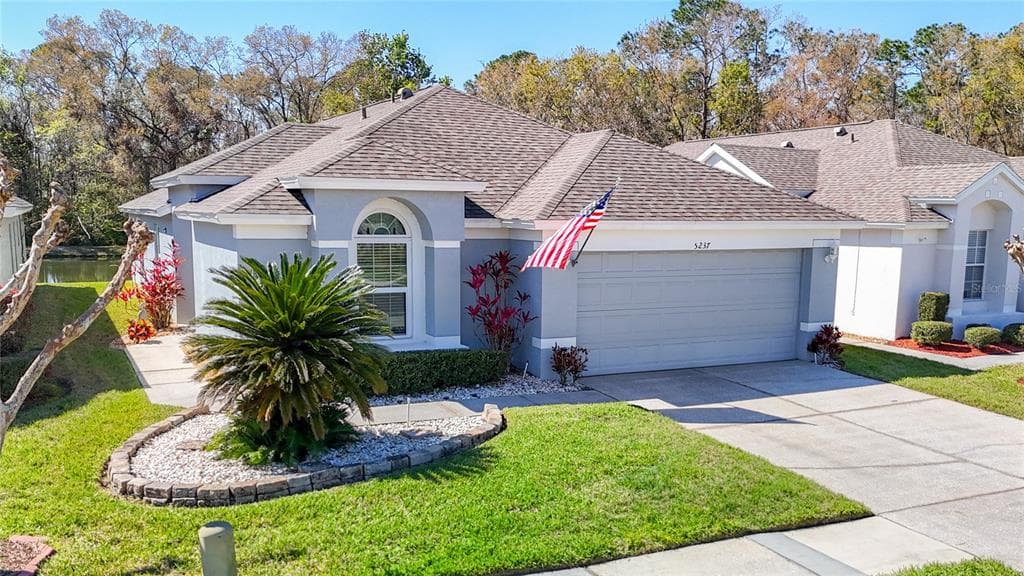 5237 GATO DEL SOL CIRCLE WESLEY CHAPEL, FL 33544