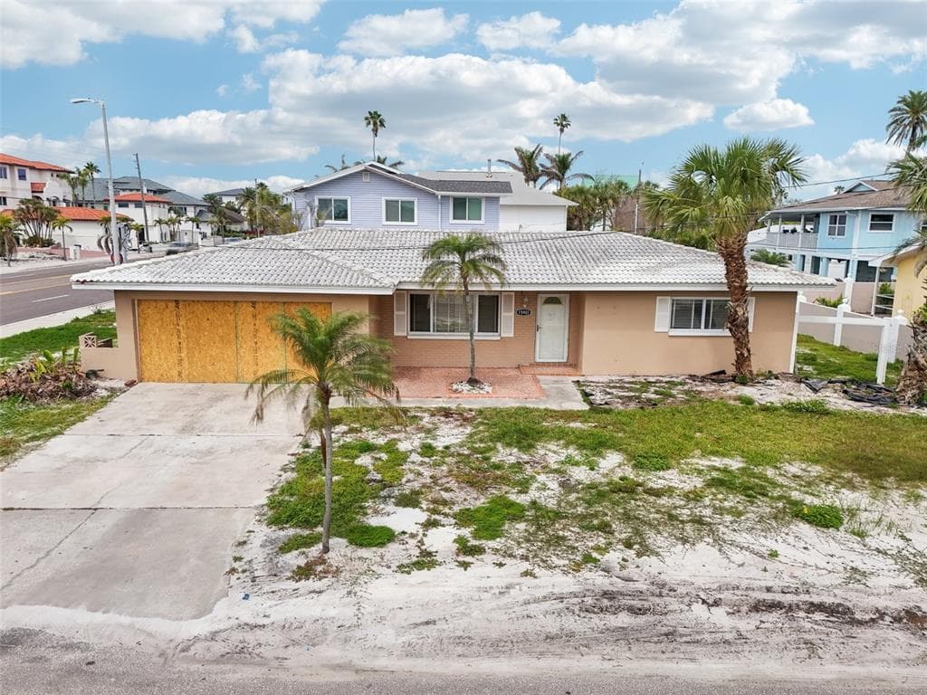 15901 GULF BOULEVARD REDINGTON BEACH, FL 33708