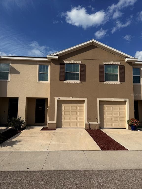 744 BARCLAY WOOD DRIVE RUSKIN, FL 33570