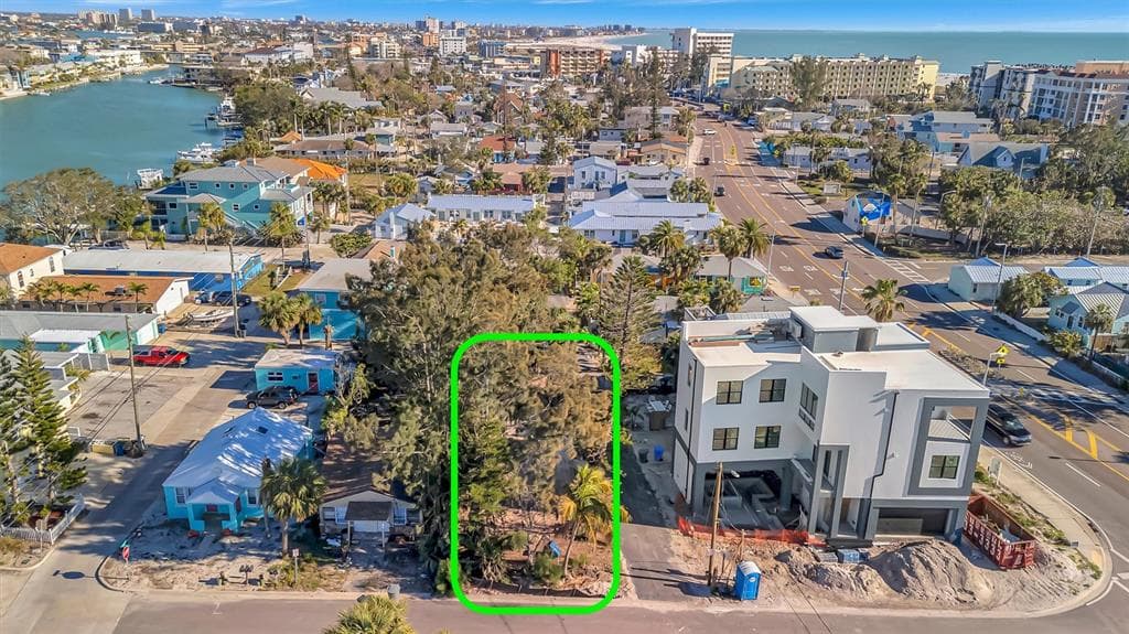 109 125TH AVENUE TREASURE ISLAND, FL 33706