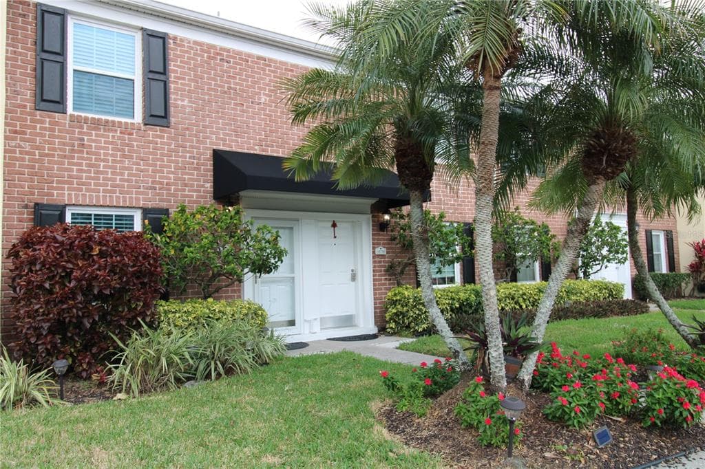 13736 ORANGE SUNSET DRIVE TAMPA, FL 33618
