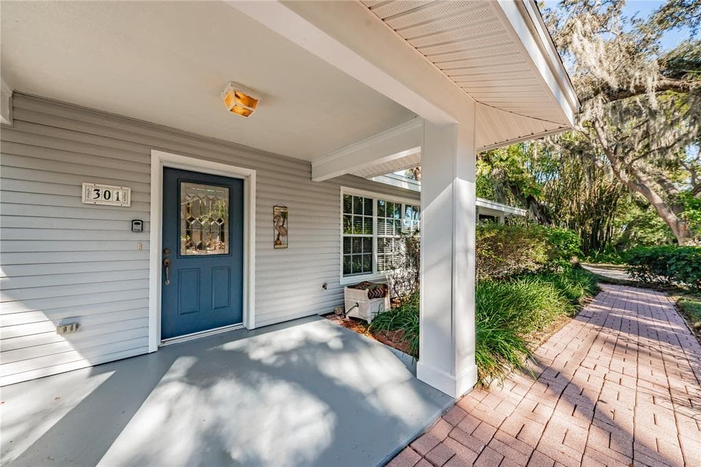 301 WASHINGTON AVENUE SAFETY HARBOR, FL 34695