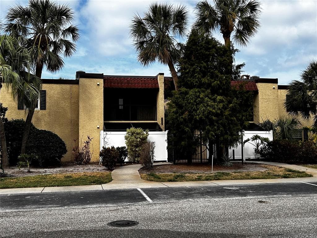 105 S OBRIEN STREET UNIT 216 TAMPA, FL 33609