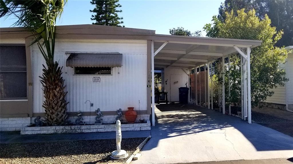 3514 TIKI DRIVE UNIT 27 HOLIDAY, FL 34691