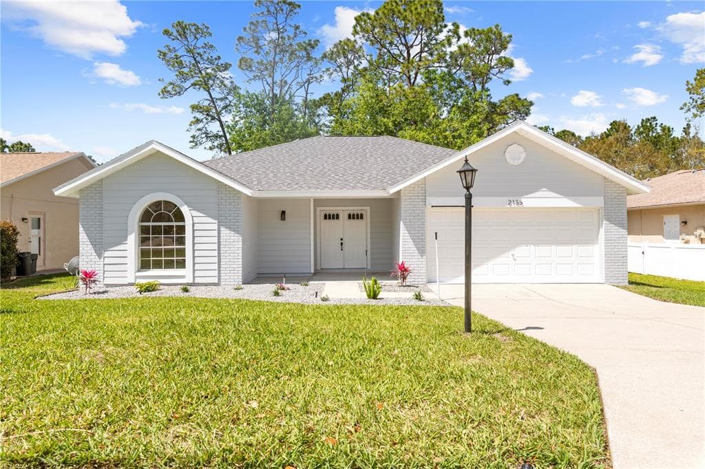 2185 CARRIAGE LANE SPRING HILL, FL 34606