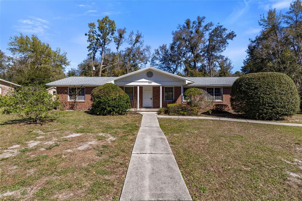 504 NW 37TH PLACE GAINESVILLE, FL 32609