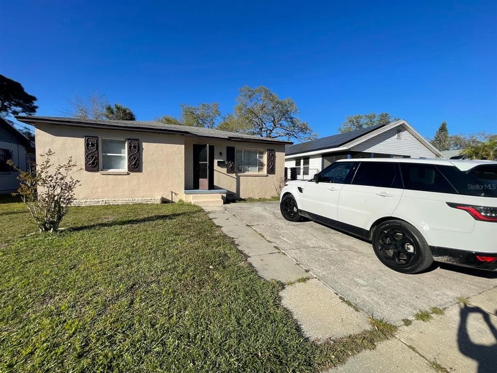 625 16TH AVENUE S UNIT A ST PETERSBURG, FL 33701