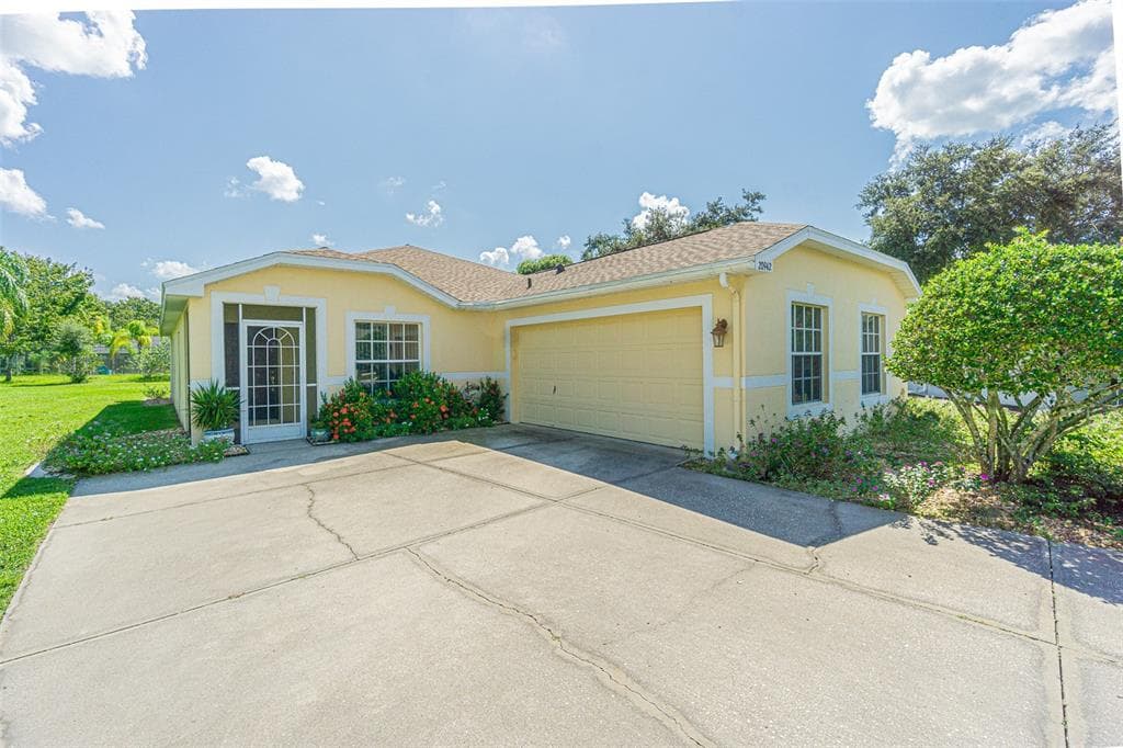 20942 SUNSWEET COURT LAND O LAKES, FL 34637