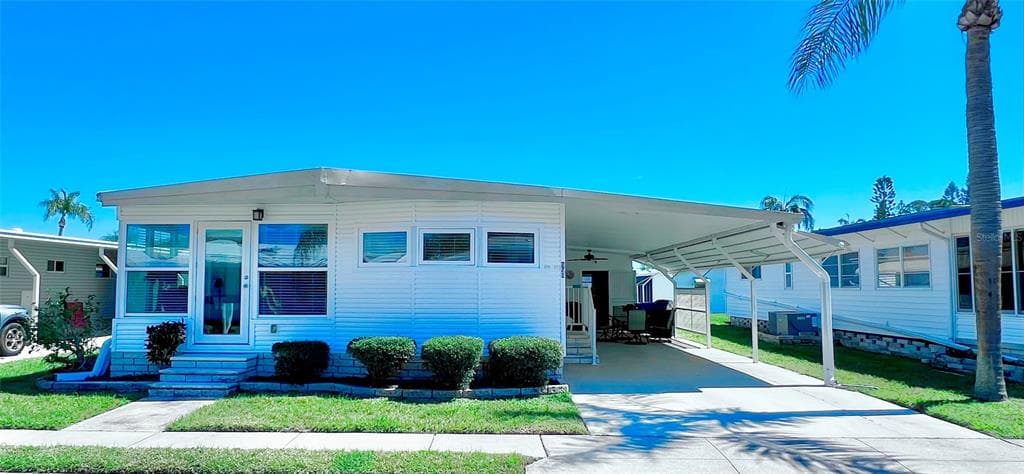 1100 BELCHER ROAD S UNIT 271 LARGO, FL 33771