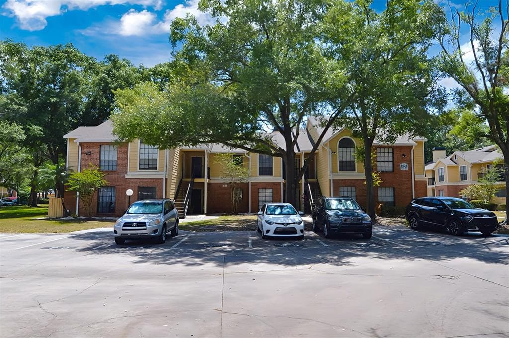 8625 MALLARD RESERVE DRIVE UNIT 101 (Furnished) TAMPA, FL 33614