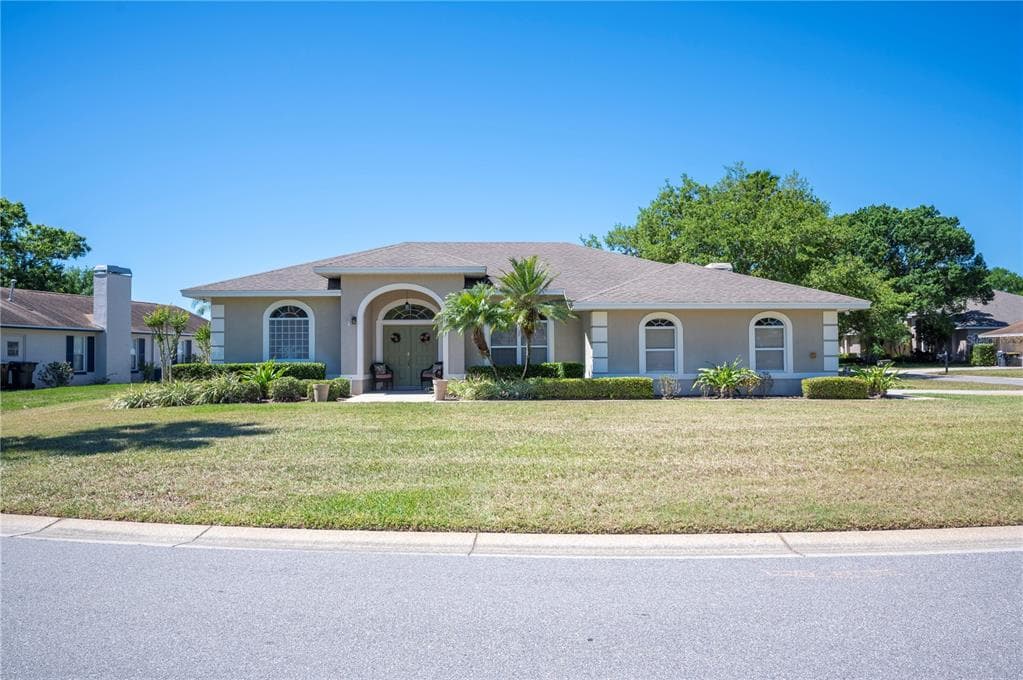 119 LAKE MARIAM WAY WINTER HAVEN, FL 33884