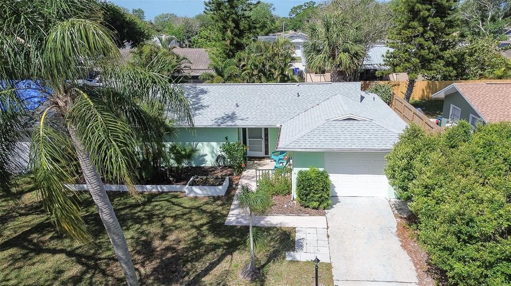 2513 BRAMBLEWOOD DRIVE W CLEARWATER, FL 33763