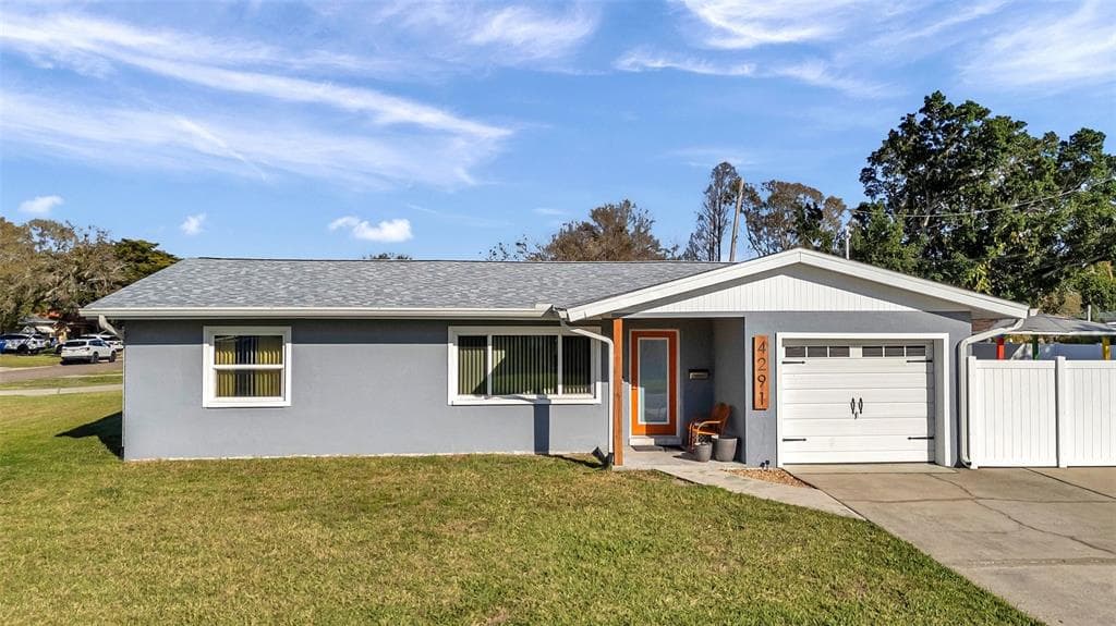 4291 MAPLE STREET NE ST PETERSBURG, FL 33703