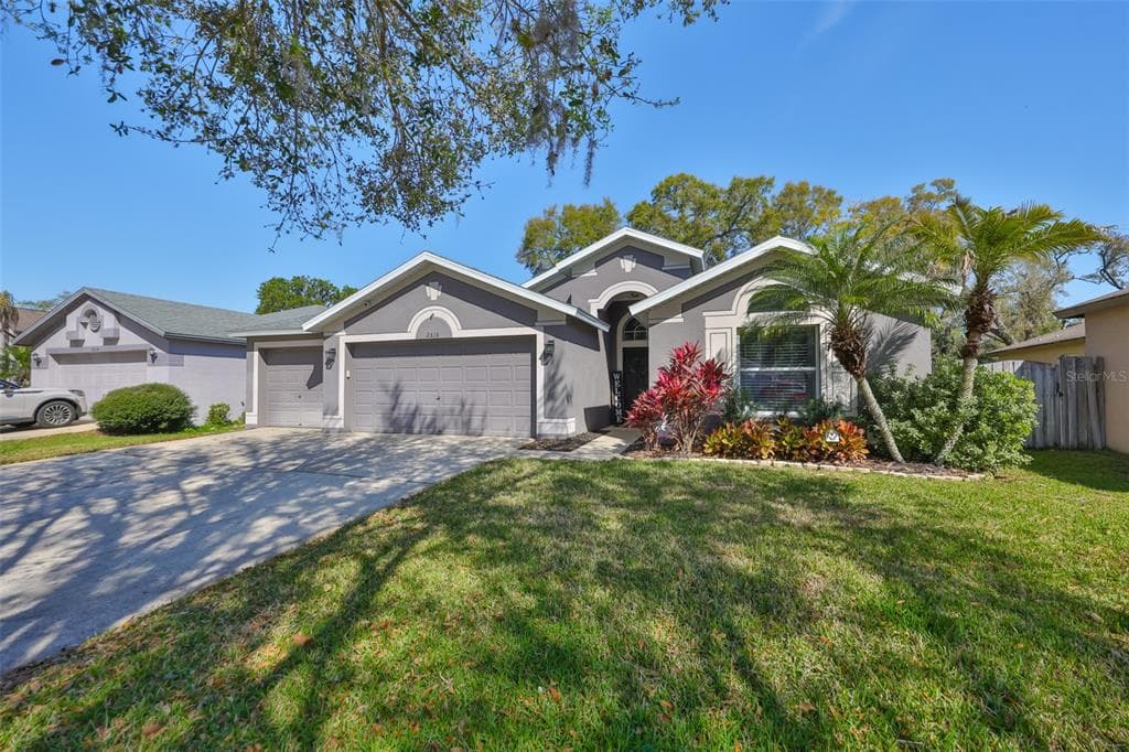 2516 ALLWOOD AVENUE VALRICO, FL 33596