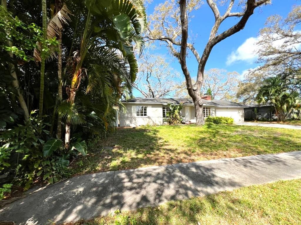 302 CASLER AVENUE CLEARWATER, FL 33755