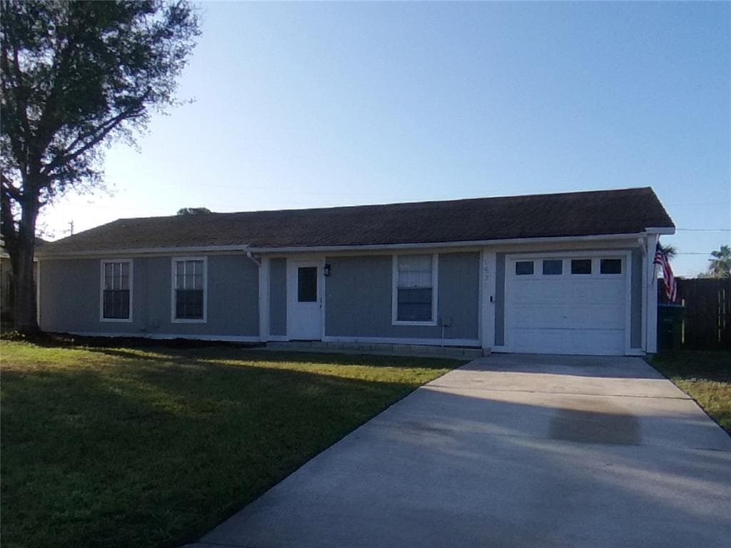 1571 PENDLETON STREET DELTONA, FL 32725