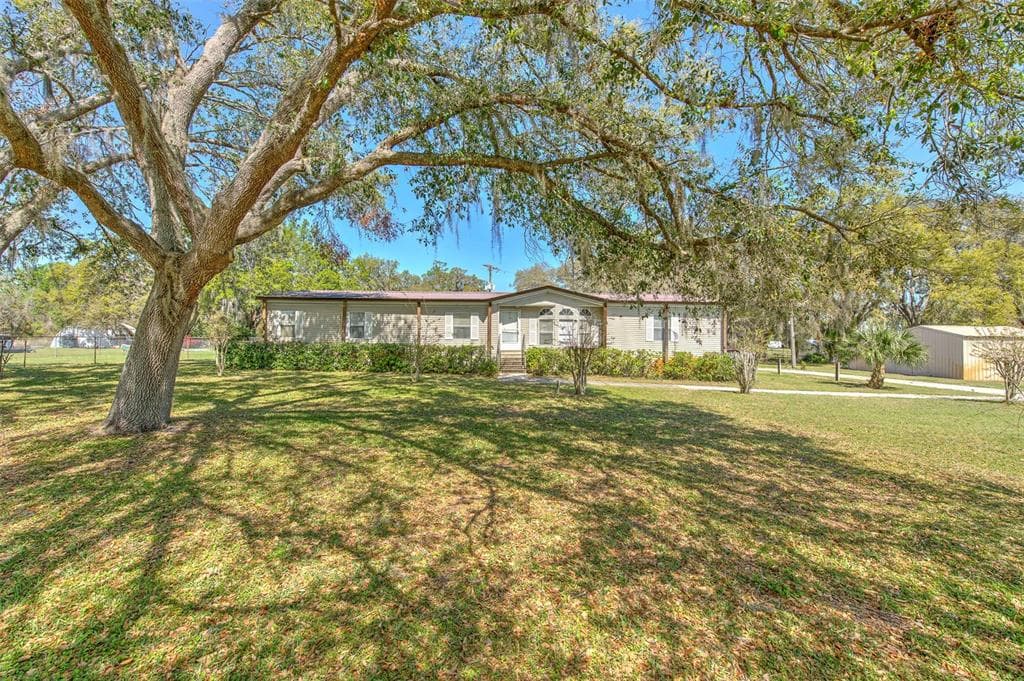 7212 W SHORT ROAD PLANT CITY, FL 33565
