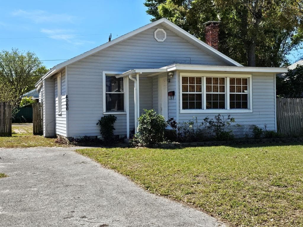4066 37TH AVENUE N ST PETERSBURG, FL 33713