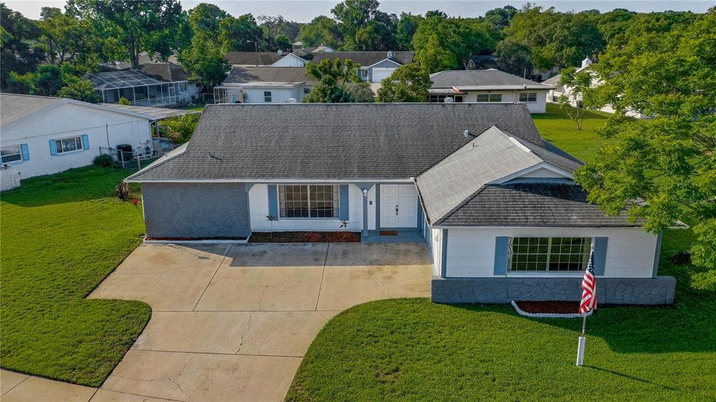8608 STONEHEDGE WAY HUDSON, FL 34667