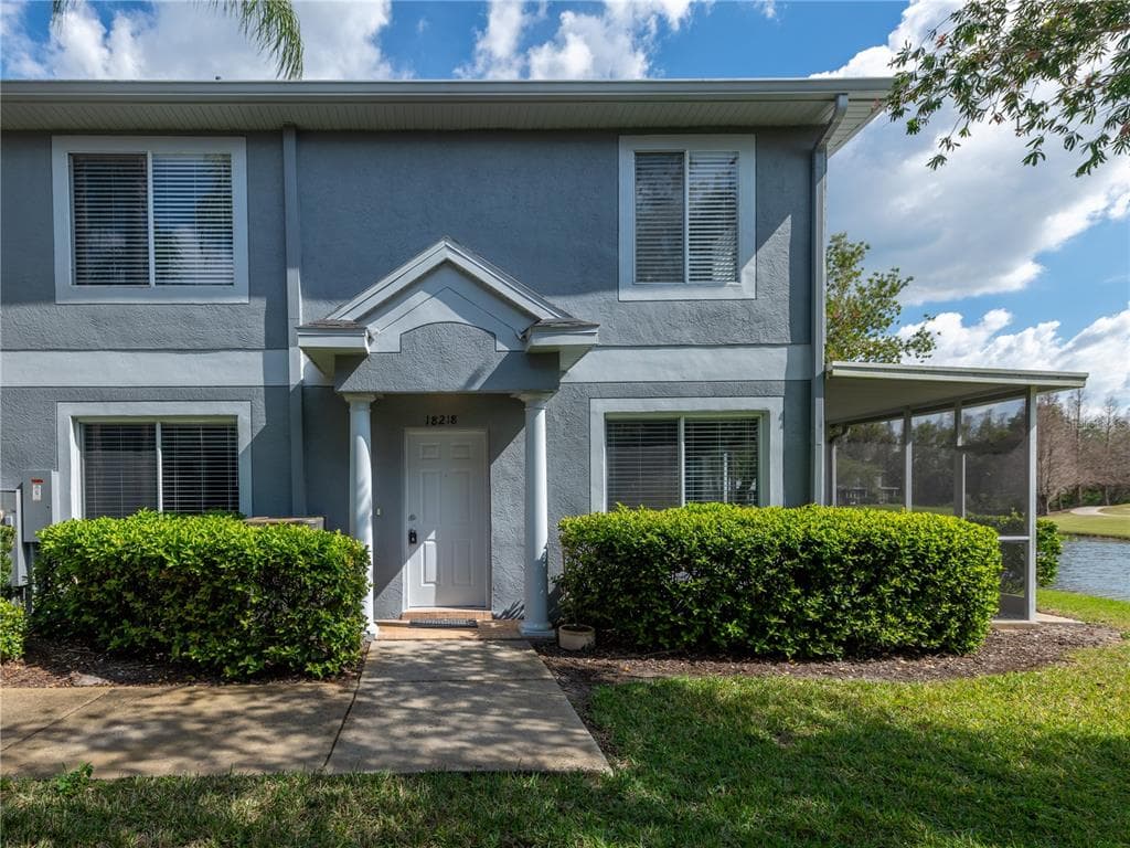 18218 PARADISE POINT DRIVE TAMPA, FL 33647