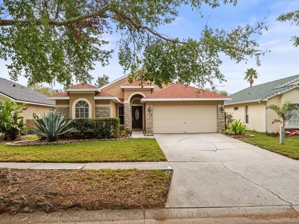 4530 PERDITA LANE LUTZ, FL 33558