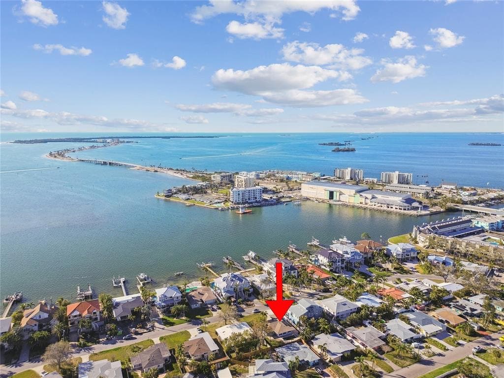 2451 BAYWOOD DRIVE W DUNEDIN, FL 34698