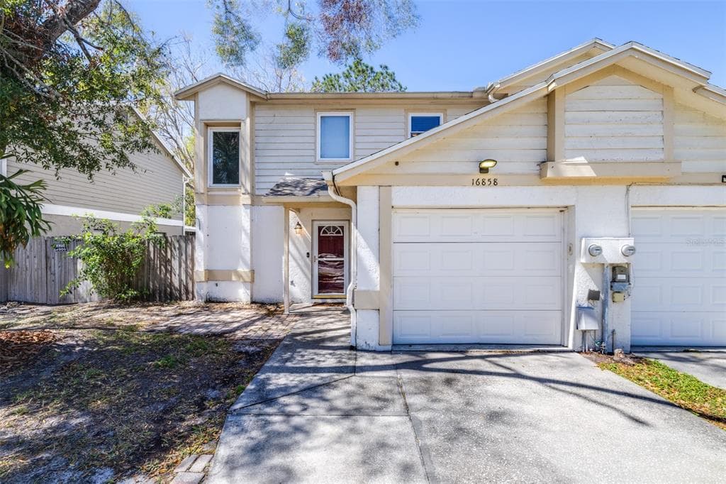 16858 LE CLARE SHORES DRIVE TAMPA, FL 33624