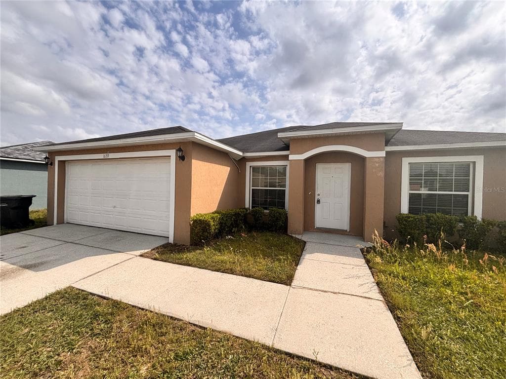 1639 SADDLEHORN DRIVE LAKELAND, FL 33810
