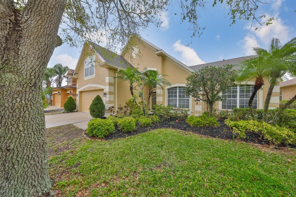 7708 NOTTINGHILL SKY DRIVE APOLLO BEACH, FL 33572