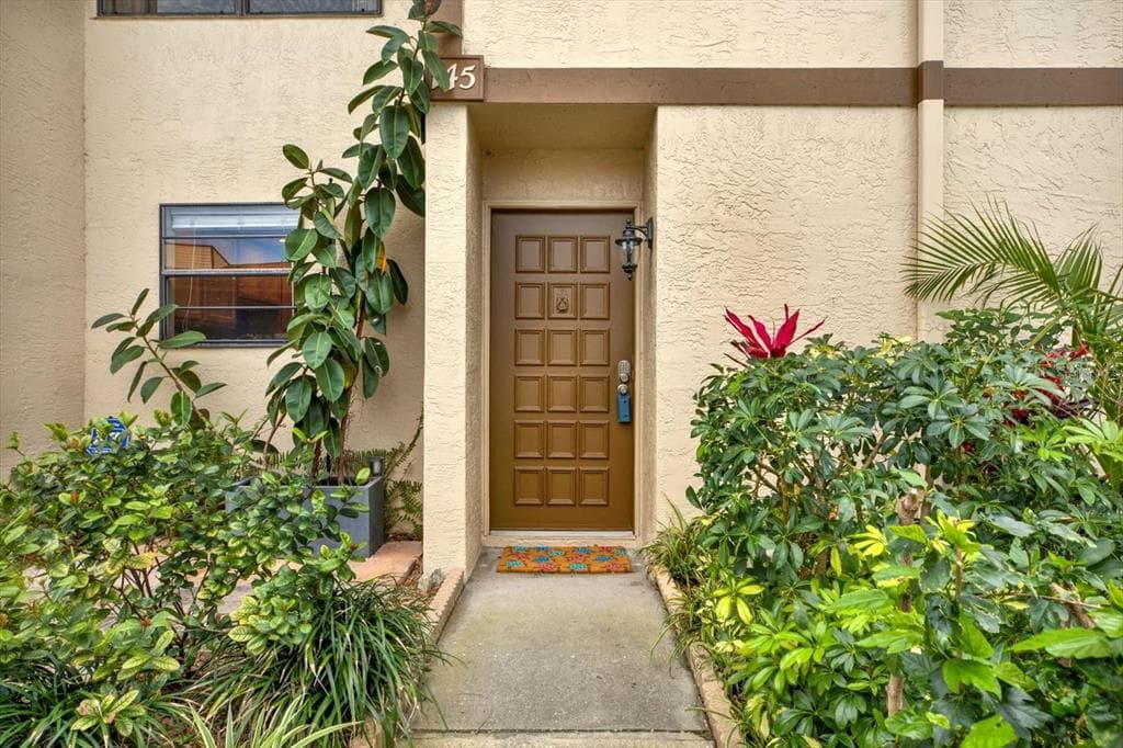 9209 SEMINOLE BOULEVARD UNIT 145 SEMINOLE, FL 33772