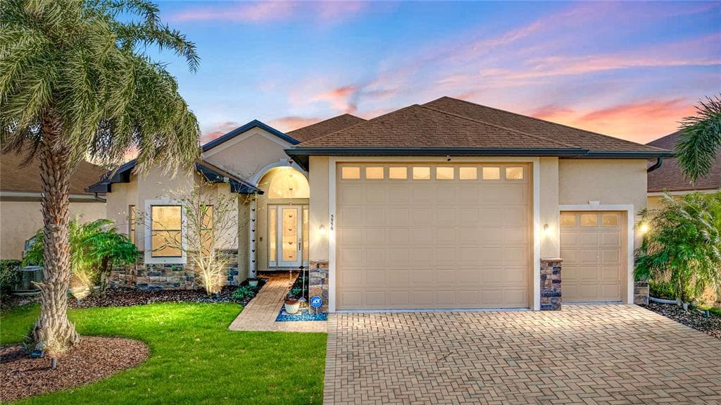5556 HOGAN LANE WINTER HAVEN, FL 33884