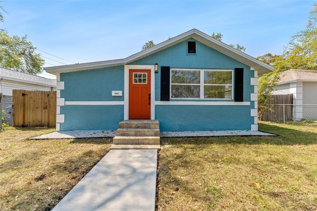 1941 48TH STREET S ST PETERSBURG, FL 33711