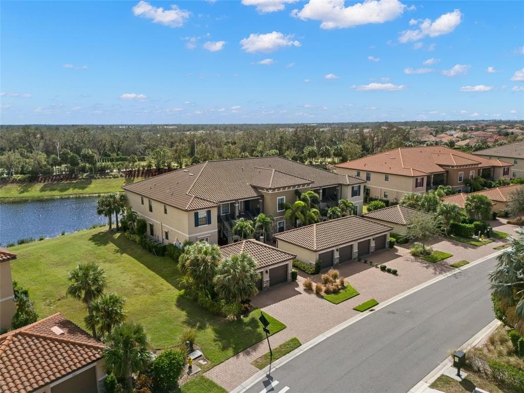13714 MESSINA LOOP UNIT 101 BRADENTON, FL 34211