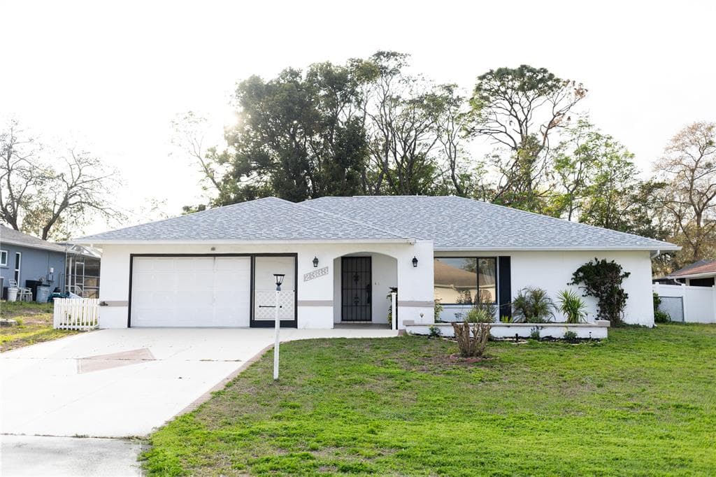 2333 MARIETTA AVENUE SPRING HILL, FL 34608