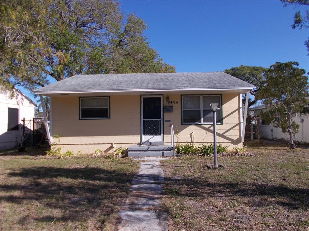 4943 29TH AVENUE N ST PETERSBURG, FL 33710