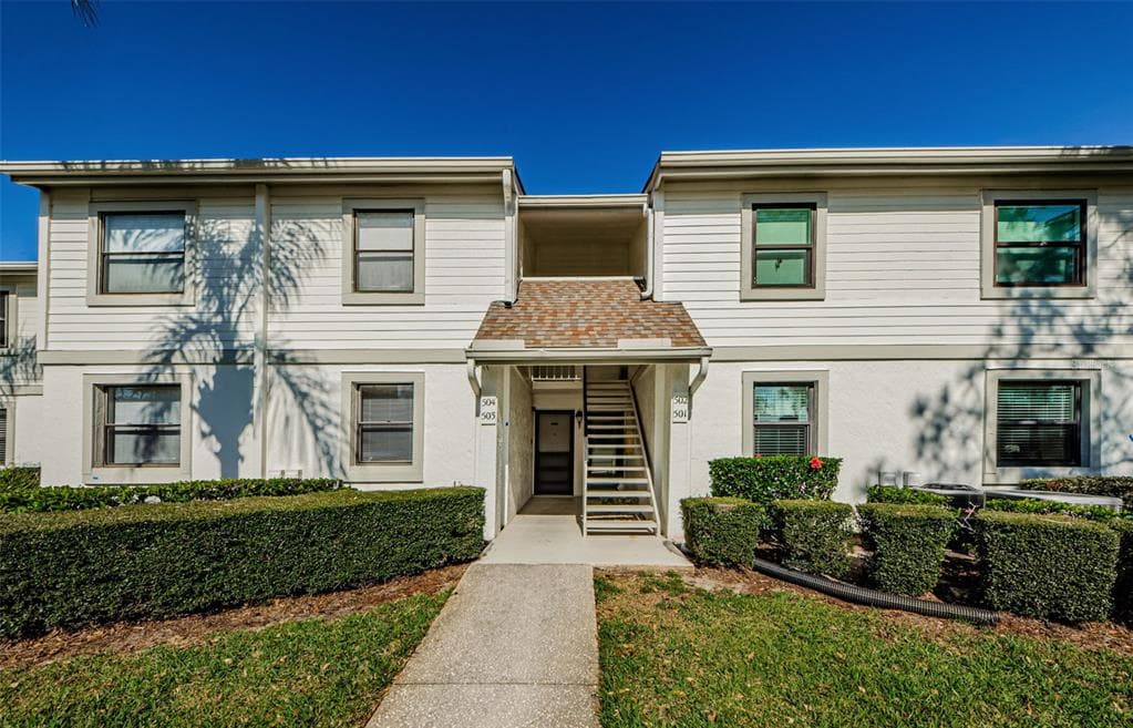 503 MEADOW LANE UNIT 503 OLDSMAR, FL 34677