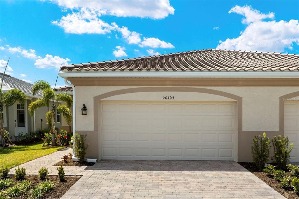 20405 SYMPHONY PLACE VENICE, FL 34293