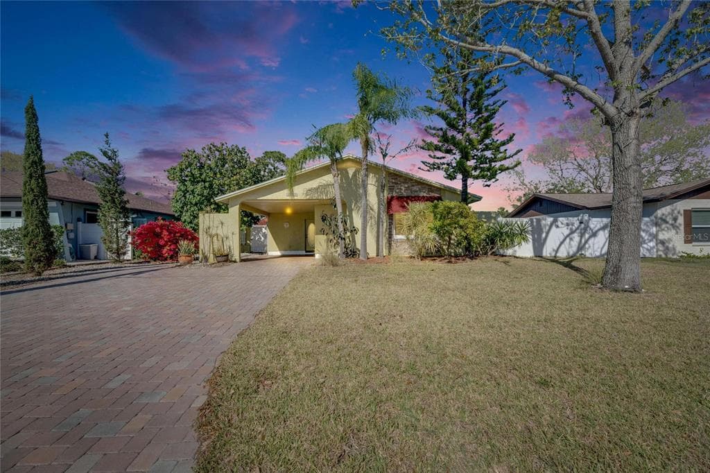10719 DRUMMOND ROAD TAMPA, FL 33615