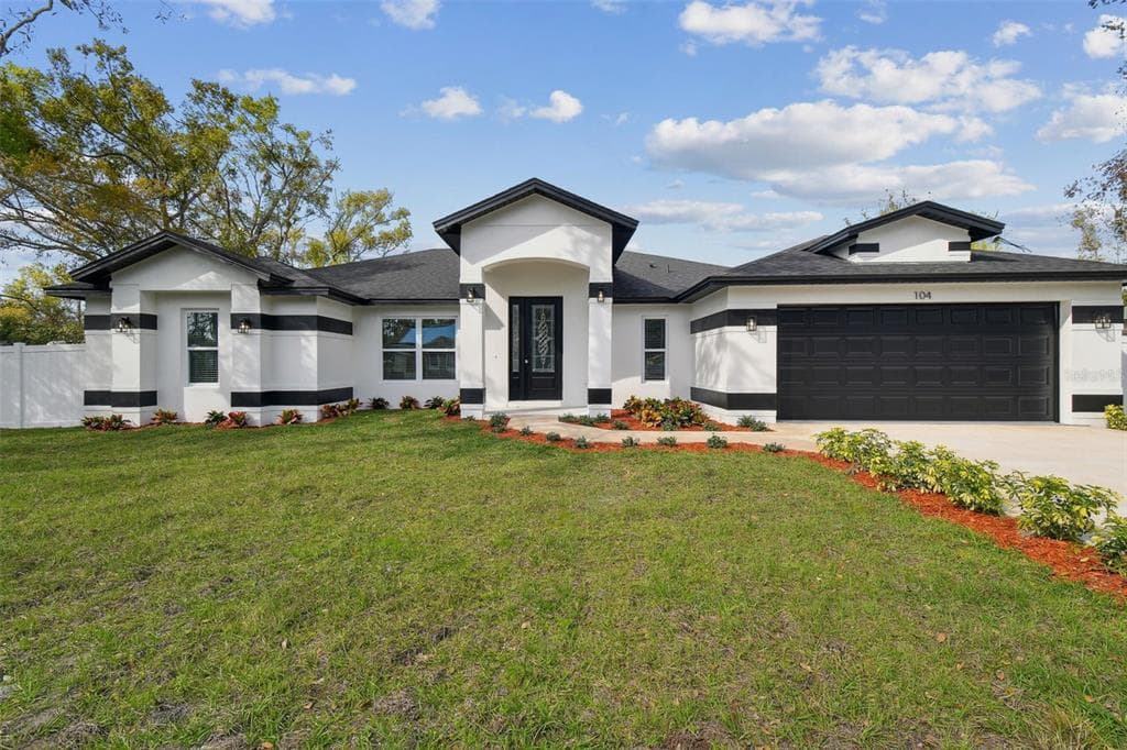 104 1ST AVENUE NE LUTZ, FL 33549