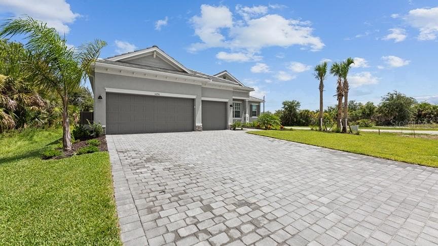15547 STUART CIRCLE PORT CHARLOTTE, FL 33981