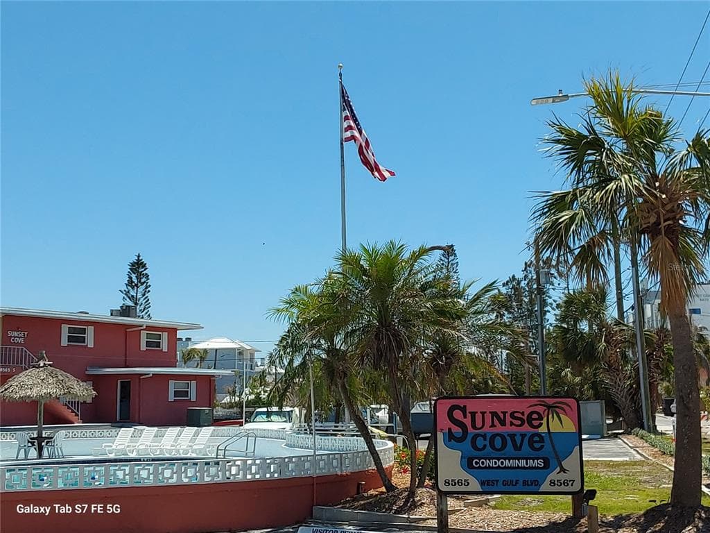 8567 W GULF BOULEVARD UNIT 17N TREASURE ISLAND, FL 33706