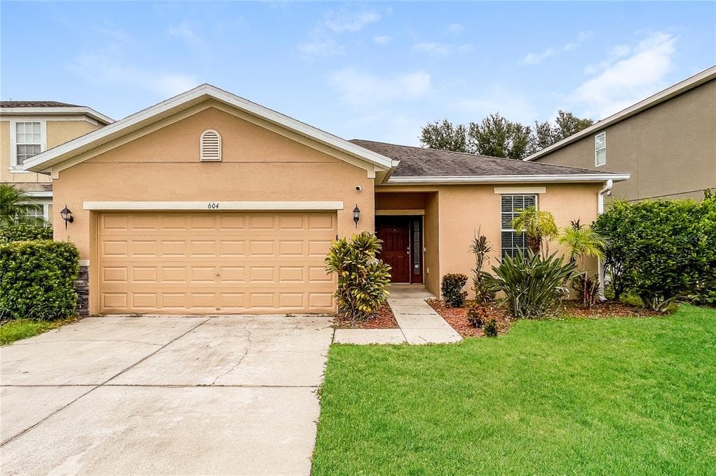 604 CENTER AVENUE BRANDON, FL 33511