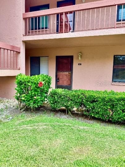 141 LAKESIDE DRIVE OLDSMAR, FL 34677