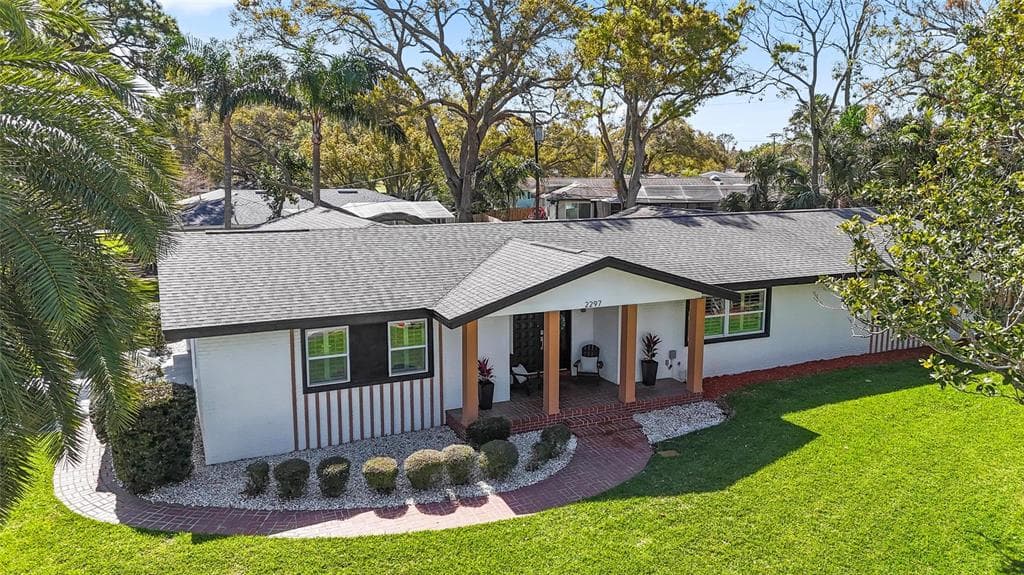 2297 DEMARET DRIVE