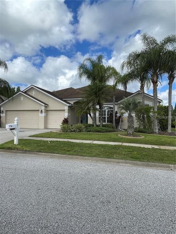 5329 SILVER CHARM TERRACE WESLEY CHAPEL, FL 33544
